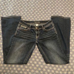 Maurice’s Med Wash Jeans GUC 👖